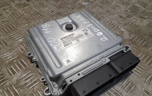 Volvo S60 Engine control unit/module P31303388 0281015286