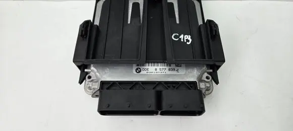 BMW 4 F32 F33 Engine control unit/module 8577839