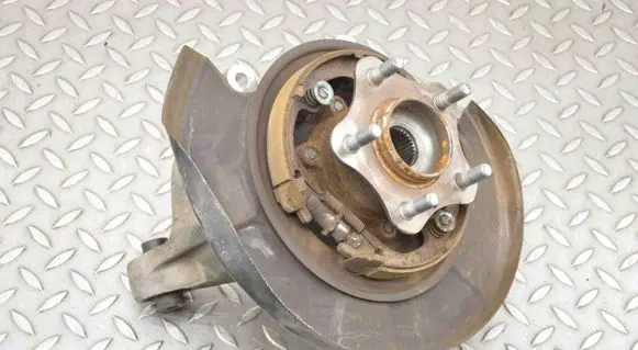 Infiniti Q50 Rear wheel hub