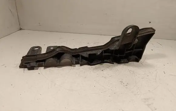 Mercedes-Benz E W213 Other engine bay part A2138310300