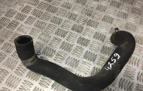 Toyota Corolla E120 E130 Engine coolant pipe/hose