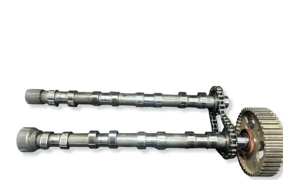 Ford Kuga II Camshaft 9682583180