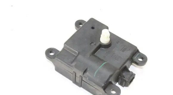 Nissan 370Z Air flap motor/actuator 3F12030850