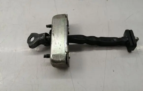 Toyota Avensis T270 Front door check strap stopper 6861005050