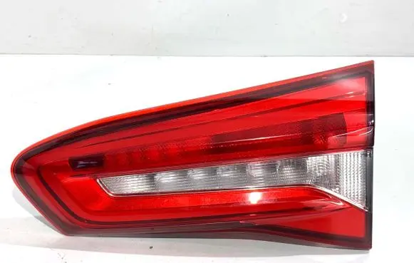 Ford Focus Rear/tail lights JX7B-13A602-EC