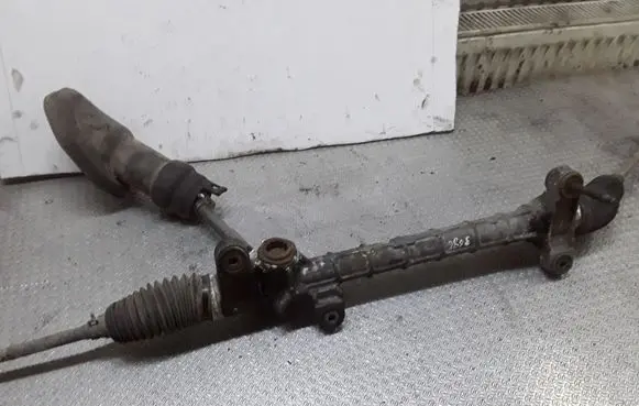 Toyota Avensis T250 Steering rack