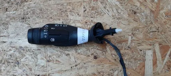 Volvo S90, V90 Indicator stalk 31674102