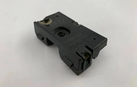 Audi A6 S6 C6 4F Antenna control unit 4F0035570 20003001 2705HK