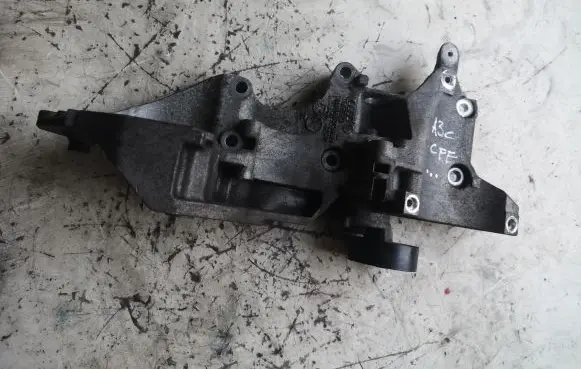 Audi A3 S3 8P Generator/alternator bracket 03L903143Q