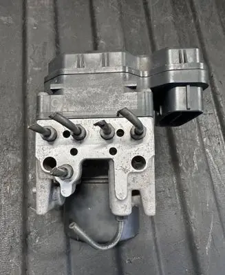 Lexus GS 300 350 430 450H ABS Pump 4454030100 8954130260 1338007810