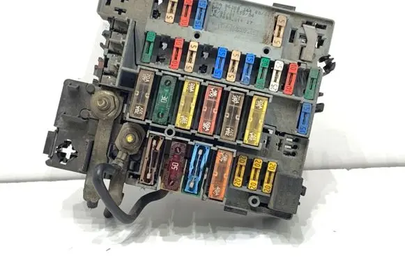 Peugeot 607 BSM Control unit 9628024480