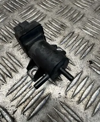 Nissan Qashqai Turbo solenoid valve 8200762162