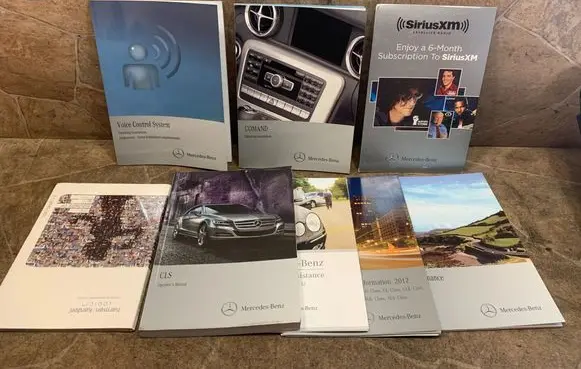 Mercedes-Benz CLS C218 X218 User manual
