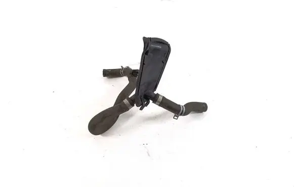 Volvo XC90 Engine coolant pipe/hose 31338297