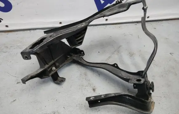 Mercedes-Benz E W212 Side radiator support slam panel 212620021 A40909