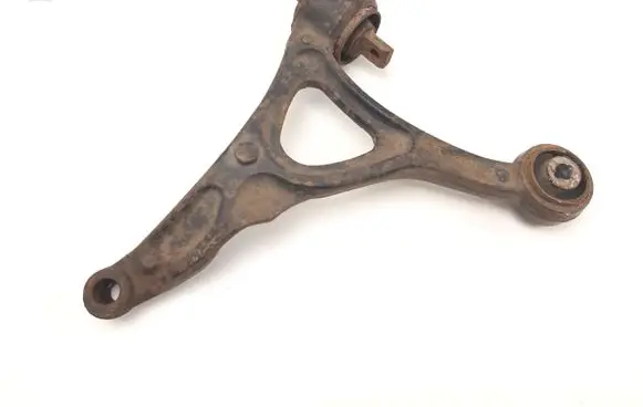 Volvo XC90 Front lower control arm/wishbone 0117L