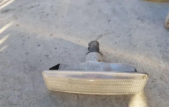 BMW 5 E39 Front fender indicator light 