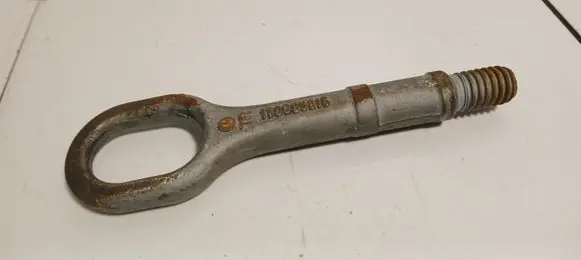 Volkswagen PASSAT B6 Towing hook eye 1T0805515