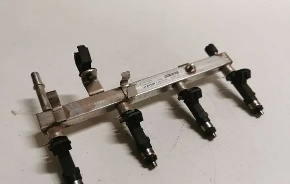 Buick Encore I Fuel injectors set 55565971