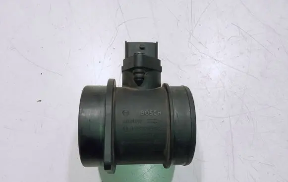 Volvo V70 Mass air flow meter 0280218088