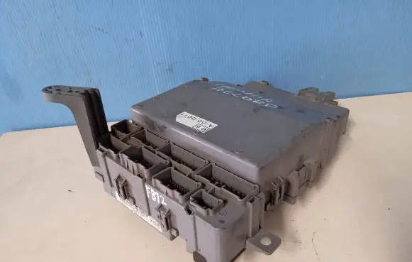 Honda Accord Fuse module SEAS01XS0