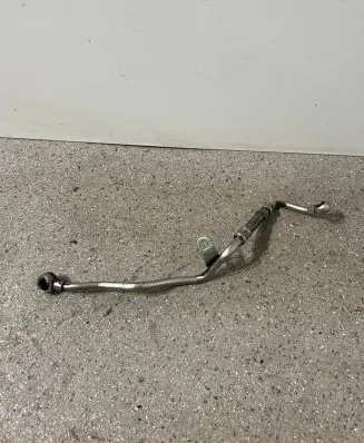 Audi A8 S8 D4 4H Coolant pipe/hose 057145771