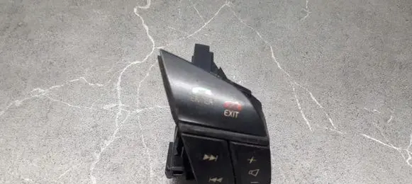 Volvo XC90 Fog light switch 8691780