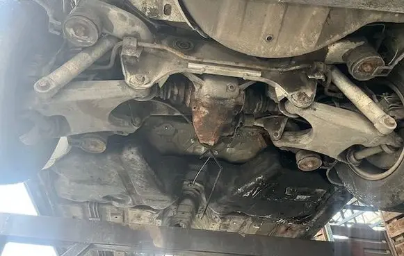 BMW 5 E39 Rear beam 