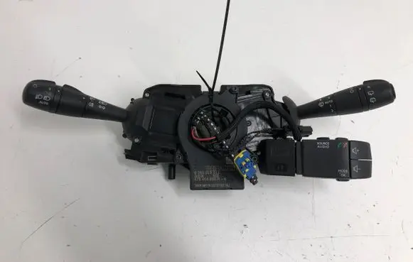 Opel Vivaro Wiper turn signal indicator stalk/switch E10670324