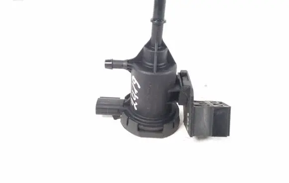 Mercedes-Benz CL C216 Valve A0014760532