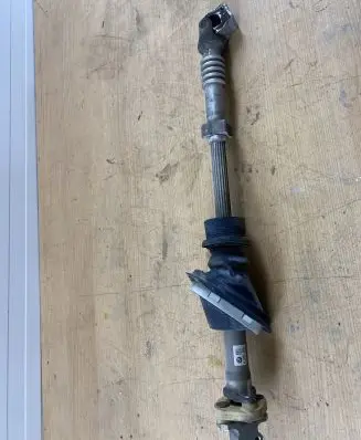 BMW 5 GT F07 Steering column universal joint 6789856