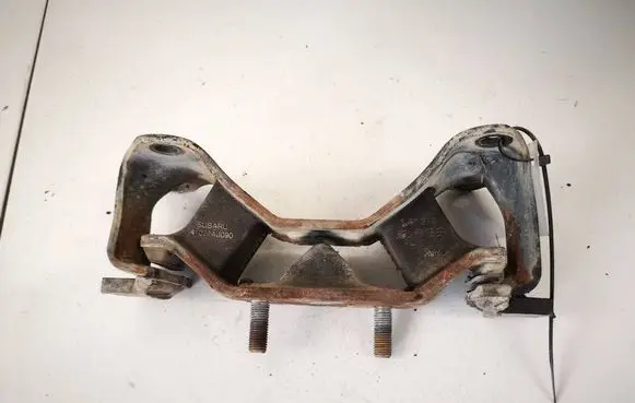 Subaru Outback Engine mount bracket 41022aj090