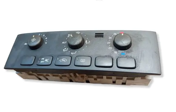 Volvo S40, V40 Climate control unit 0142699G04 EN026680