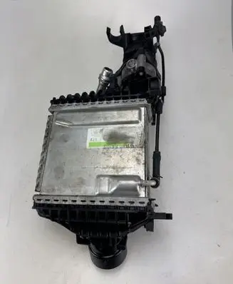Mercedes-Benz E W213 Intercooler radiator A6540900070Q02 A6540900100