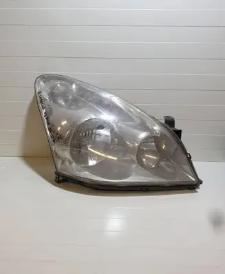 Toyota Corolla Verso AR10 Headlight/headlamp 3124 9073880 9073730