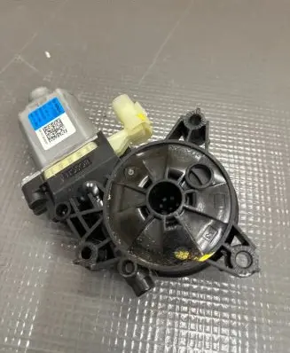 KIA Ceed Rear door window regulator motor 83450J7000 F00S1W2280 200917B1C0