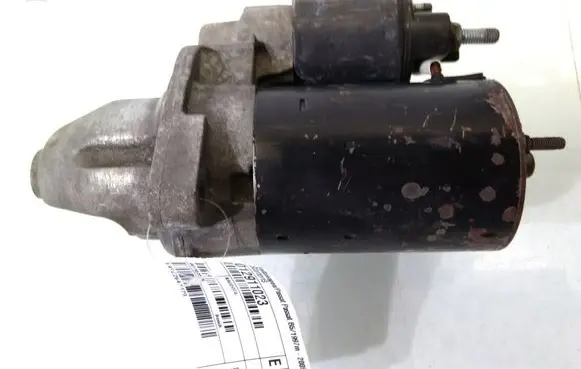 Volkswagen PASSAT B5 Starter motor 012911023