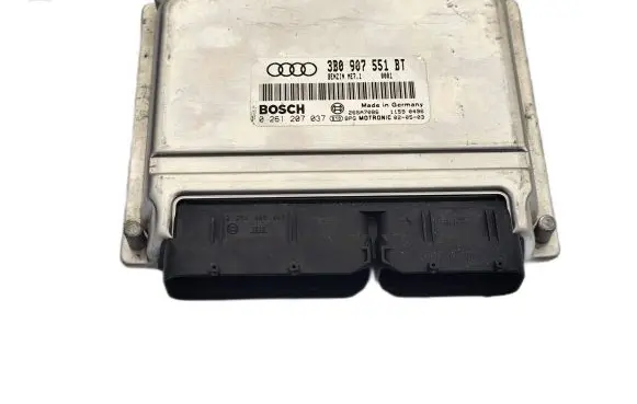Audi A8 S8 D2 4D Engine control unit/module 3B0907551BT 0261207037 26SA7086
