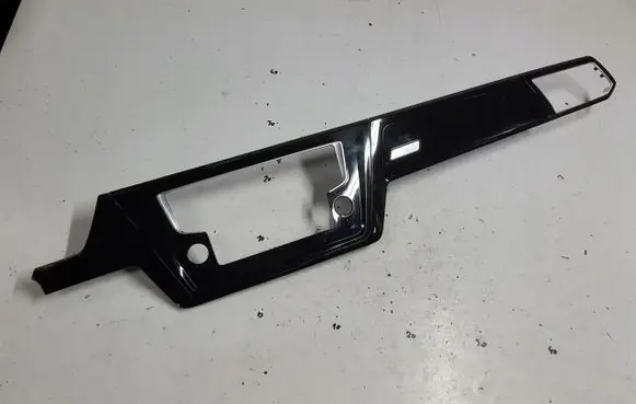 Volkswagen Touran III Panel trim 5TB858416A