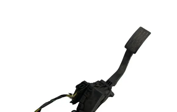 Mazda 3 I Accelerator throttle pedal 4M519F836AG