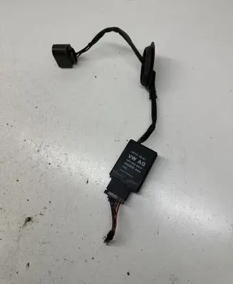 Skoda Octavia Mk2 (1Z) Fuel injection pump control unit/module 1K0906093F