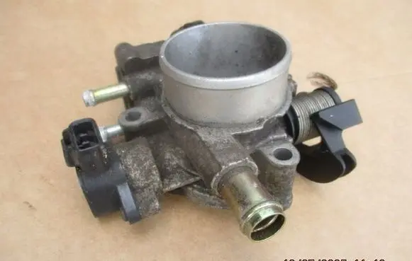 Toyota Corolla E120 E130 Throttle valve 8945202040