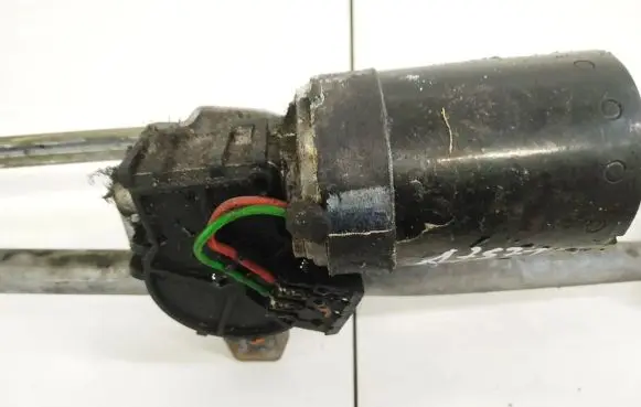 Audi A3 S3 8L Wiper motor