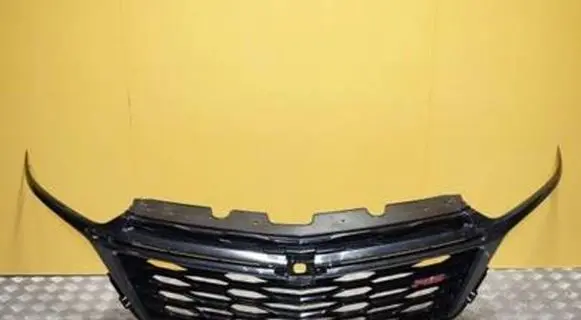 Chevrolet Equinox Front bumper upper radiator grill 84421463 2035