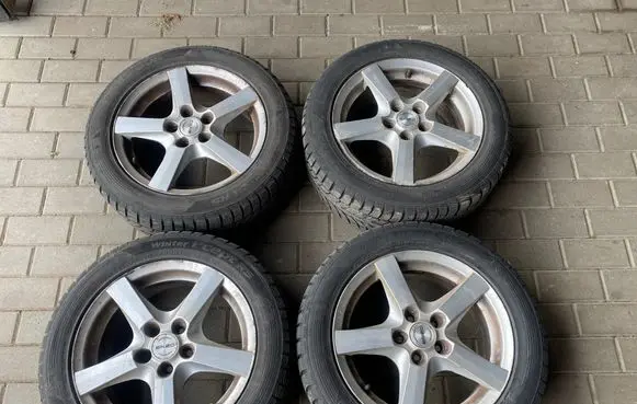 Subaru Legacy R16 alloy rim 