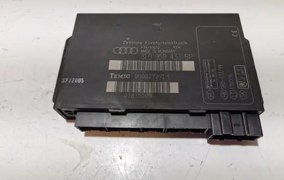 Audi A4 S4 B7 8E 8H Comfort/convenience module 8E0959433BP