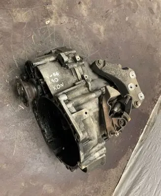 Volkswagen PASSAT B6 Manual 6 speed gearbox KDN