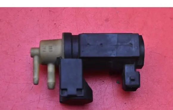 Renault Scenic II - Grand scenic II Vacuum valve 8200486264
