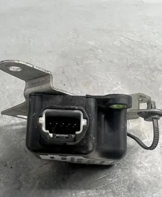 Nissan X-Trail T30 ESP acceleration yaw rate sensor 47930EQ010