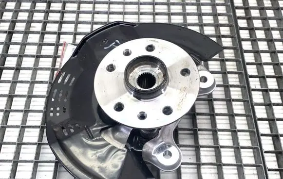 Lexus LBX Front wheel hub spindle knuckle 